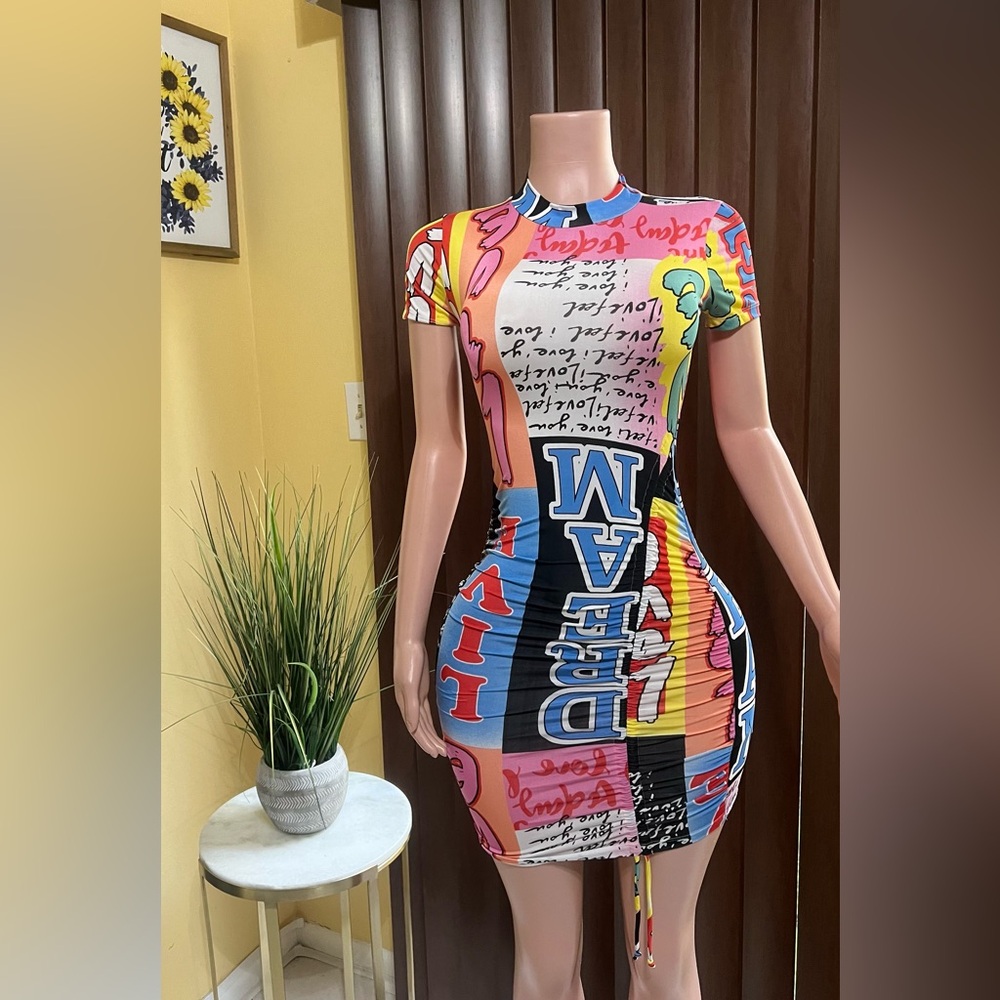 Colorful Graphic Print Bodycon Dress